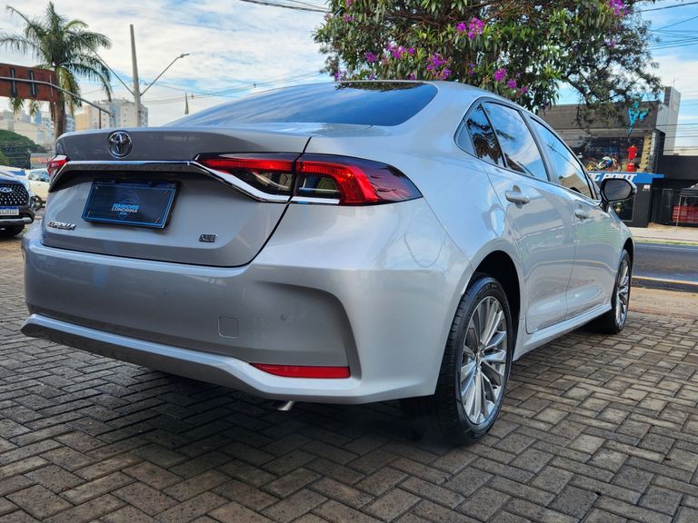 Toyota Corolla XEi 2.0 Flex 16V Aut.