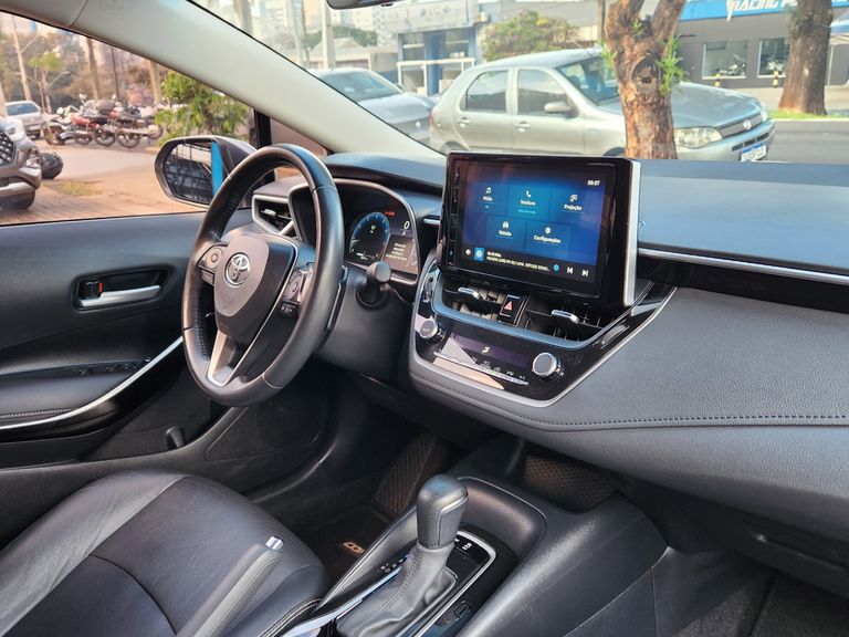 Toyota Corolla XEi 2.0 Flex 16V Aut.