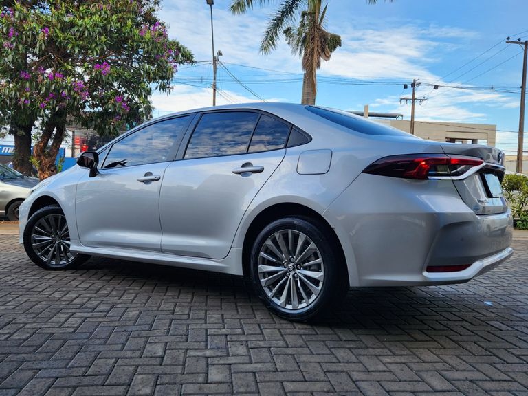 Toyota Corolla XEi 2.0 Flex 16V Aut.