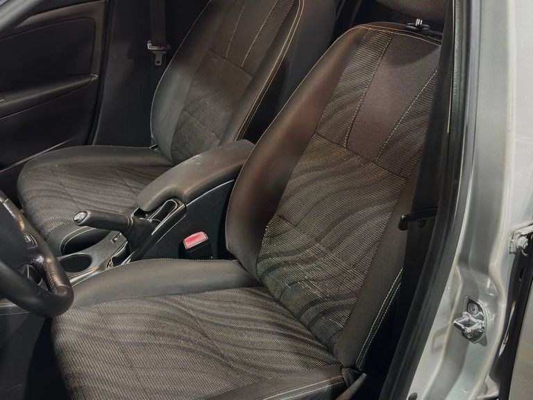 Renault FLUENCE Sed. Dynamique 2.0 16V FLEX Mec.