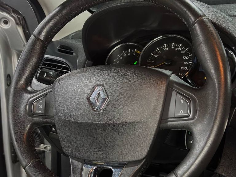 Renault FLUENCE Sed. Dynamique 2.0 16V FLEX Mec.