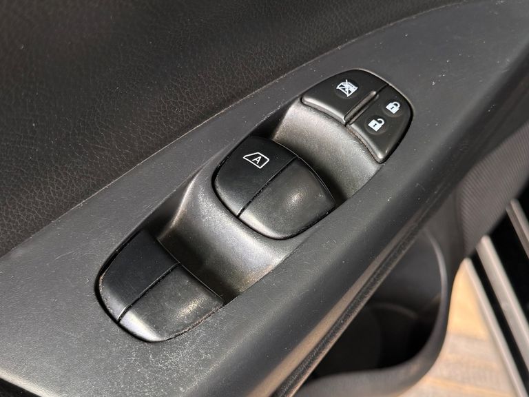 Nissan Sentra SV 2.0 FlexStart 16V Aut.