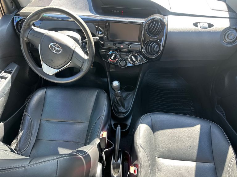 Toyota ETIOS X 1.3 Flex 16V 5p Mec.