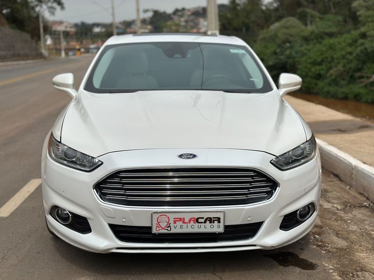 Ford Fusion Titanium 2.0 145cv Aut. (Híbrido)