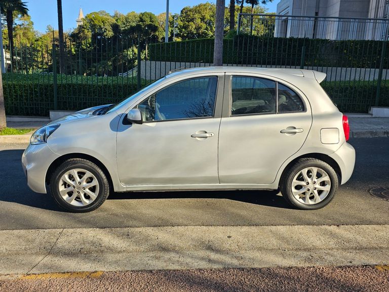 Nissan MARCH SV 1.0 12V Flex 5p
