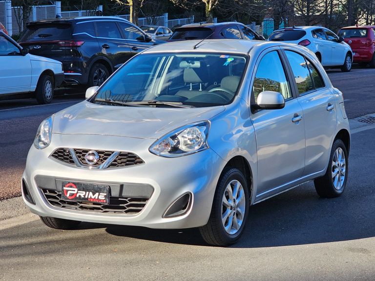 Nissan MARCH SV 1.0 12V Flex 5p