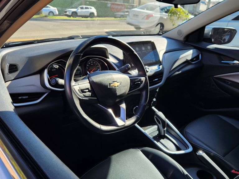 Chevrolet ONIX HATCH PREM. 1.0 12V TB Flex 5p Aut.
