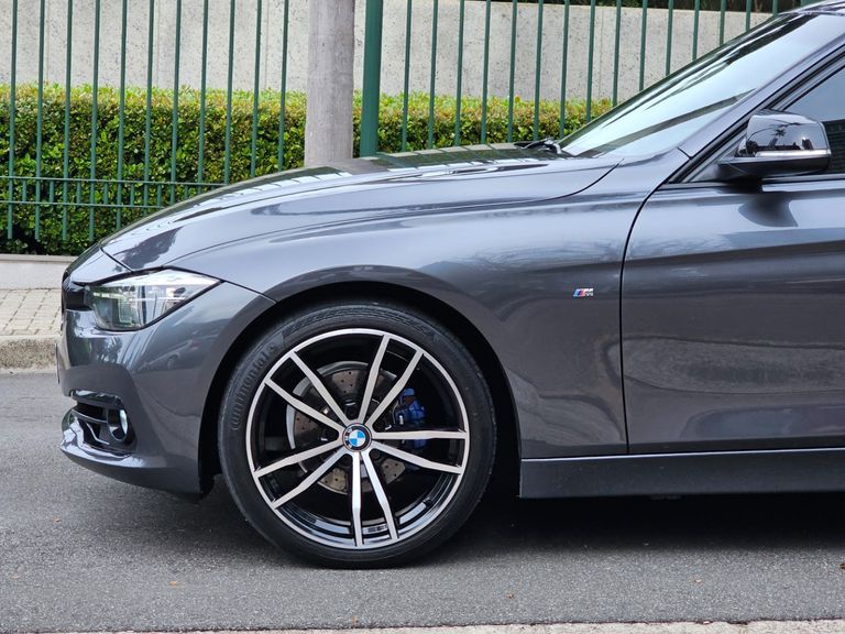 BMW 320iA 2.0 TB M Sport A.Flex/M.Sport 4p