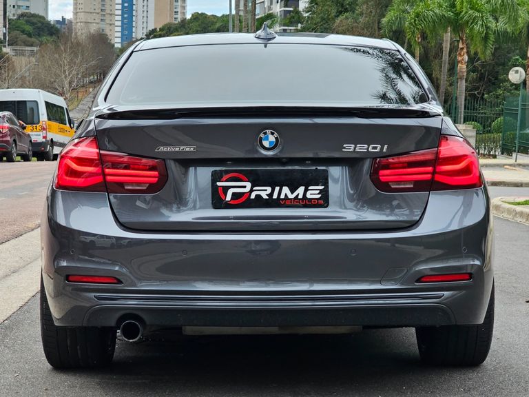 BMW 320iA 2.0 TB M Sport A.Flex/M.Sport 4p
