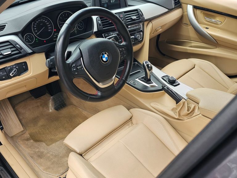 BMW 320iA 2.0 TB M Sport A.Flex/M.Sport 4p