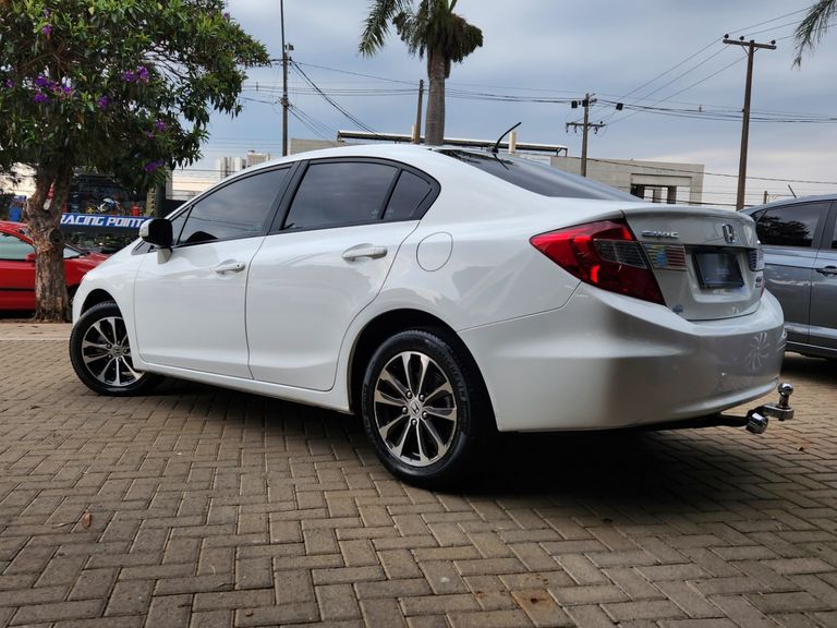 Honda Civic Sedan LXR 2.0 Flexone 16V Aut. 4p