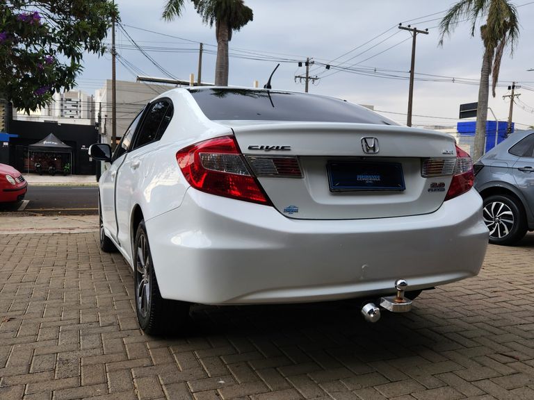 Honda Civic Sedan LXR 2.0 Flexone 16V Aut. 4p