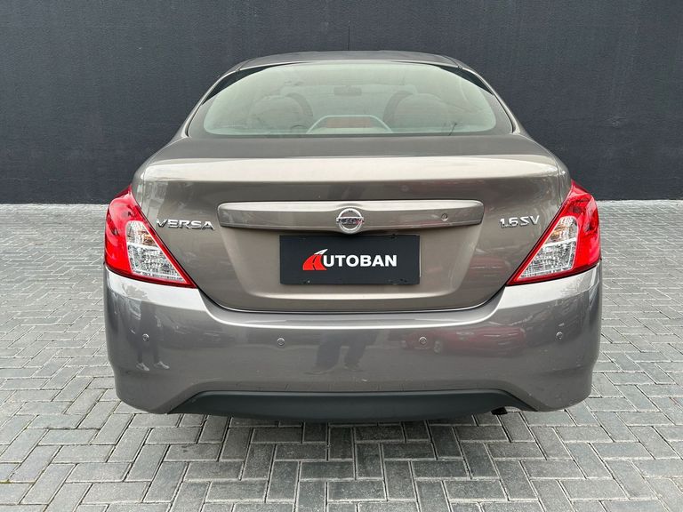 Nissan VERSA SV 1.6 16V FlexStart 4p Aut.