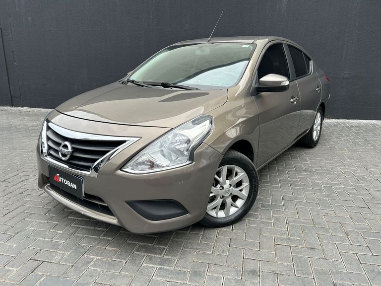 Nissan VERSA SV 1.6 16V FlexStart 4p Aut.