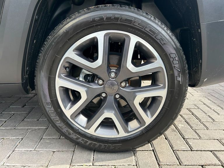 Jeep Renegade Longitude 1.8 4x2 Flex 16V Aut.