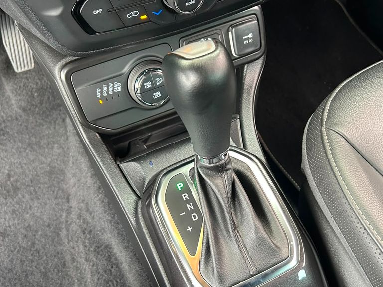 Jeep Renegade S T270 1.3 TB 4x4 Flex Aut.