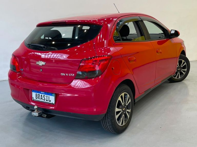 Chevrolet ONIX HATCH LTZ 1.4 8V FlexPower 5p Aut.