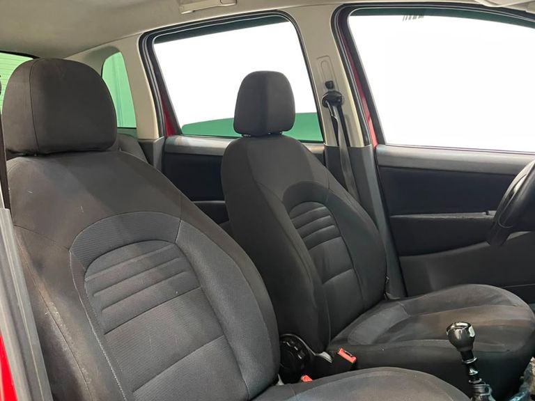 Fiat Idea ATTRACTIVE 1.4 Fire Flex 8V 5p