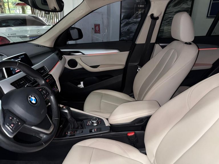 BMW X1 SDRIVE 20i 2.0/2.0 TB Acti.Flex Aut.