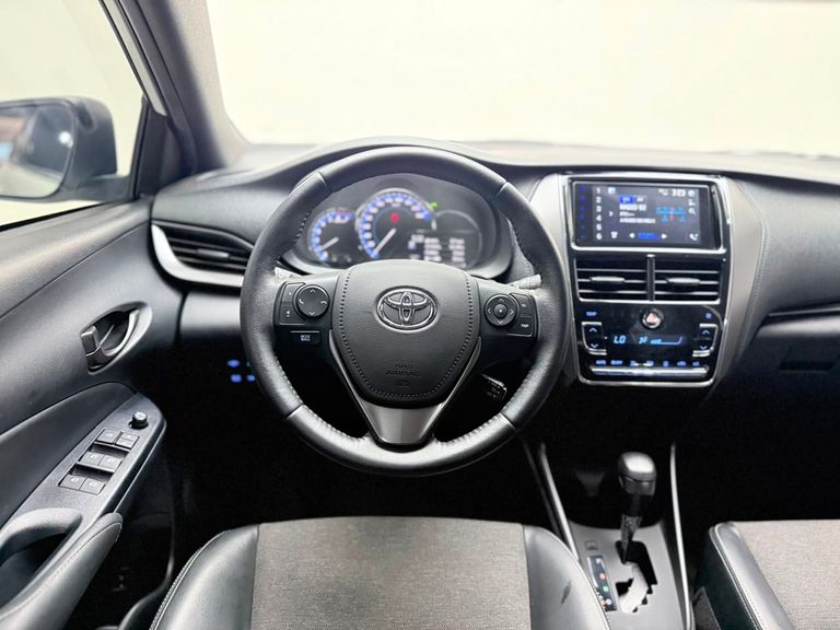 Toyota YARIS XS 1.5 Flex 16V 5p Aut.