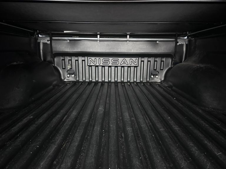 Nissan Frontier XE CD 4x4 2.3 Bi-TB Diesel Aut.