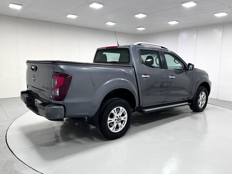 Nissan Frontier XE CD 4x4 2.3 Bi-TB Diesel Aut.