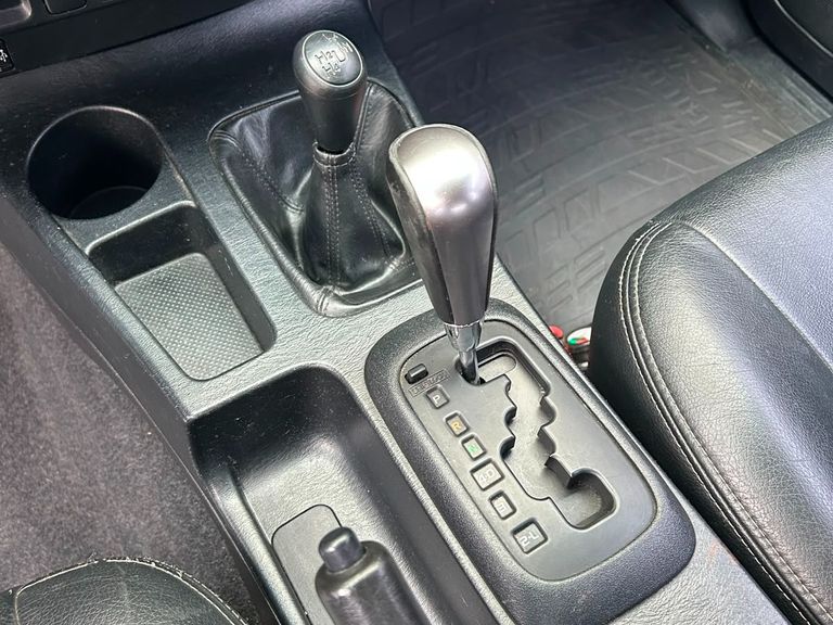 Toyota Hilux CD SRV D4-D 4x4 3.0 TDI Diesel Aut