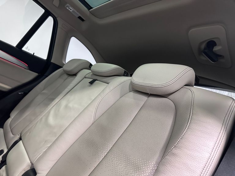 BMW X1 SDRIVE 20i X-Line 2.0 TB Active Flex