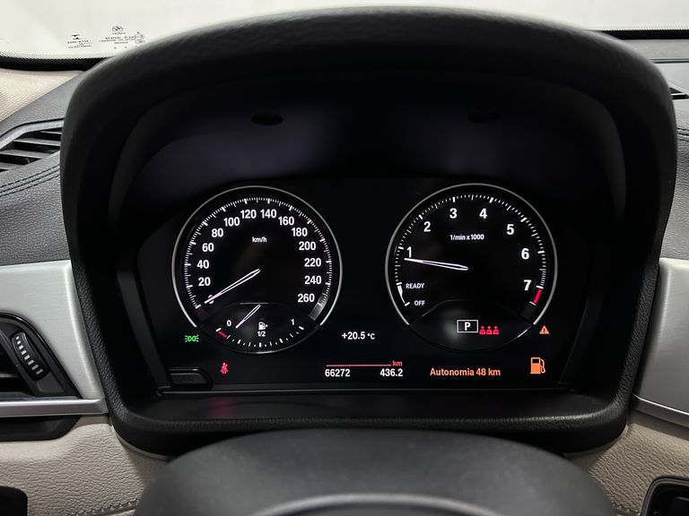 BMW X1 SDRIVE 20i X-Line 2.0 TB Active Flex