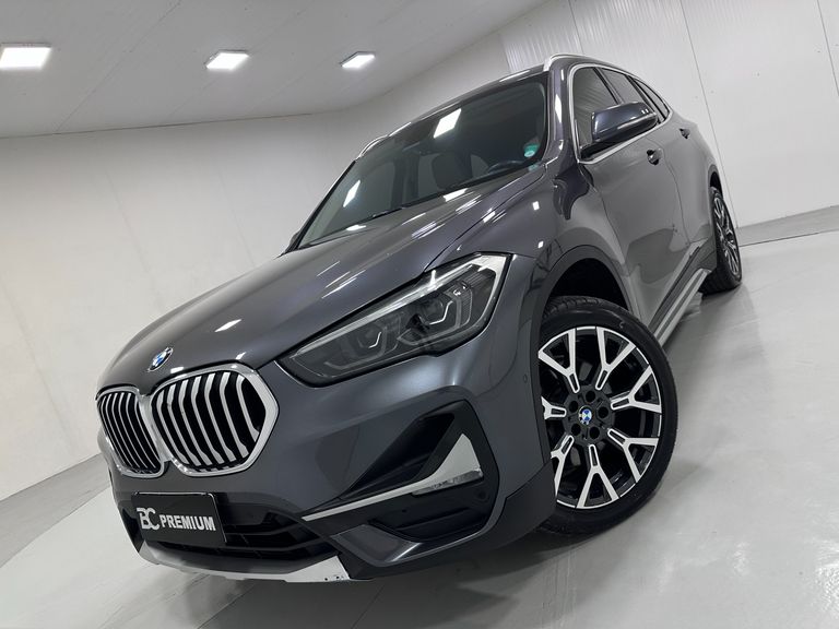BMW X1 SDRIVE 20i X-Line 2.0 TB Active Flex
