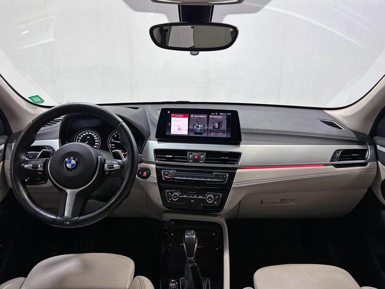 BMW X1 SDRIVE 20i X-Line 2.0 TB Active Flex