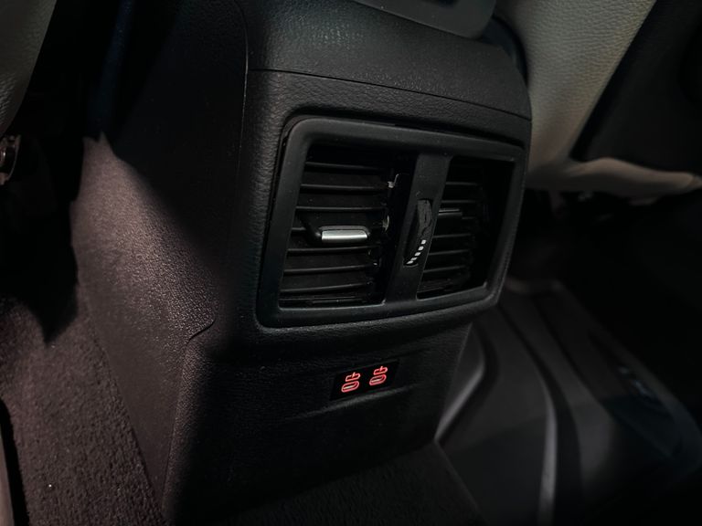 BMW X1 SDRIVE 20i X-Line 2.0 TB Active Flex