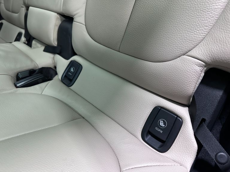 BMW X1 SDRIVE 20i X-Line 2.0 TB Active Flex
