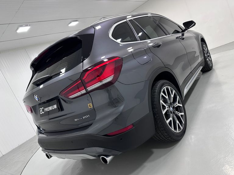 BMW X1 SDRIVE 20i X-Line 2.0 TB Active Flex