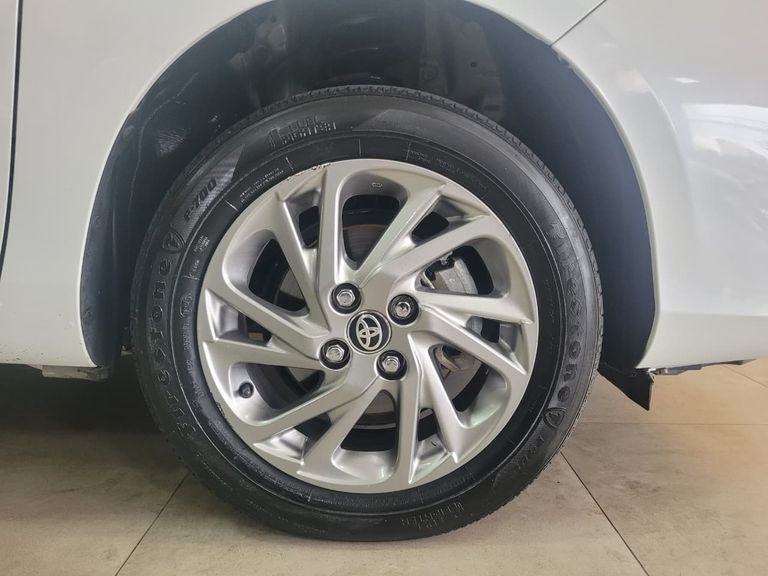 Toyota YARIS XS Sedan 1.5 Flex 16V 4p Aut.