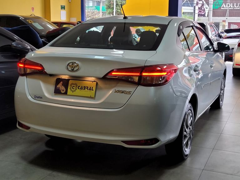 Toyota YARIS XS Sedan 1.5 Flex 16V 4p Aut.