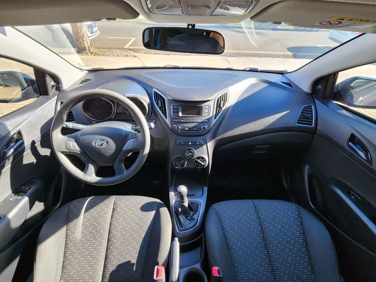 Hyundai HB20 Unique 1.0 Flex 12V Mec.