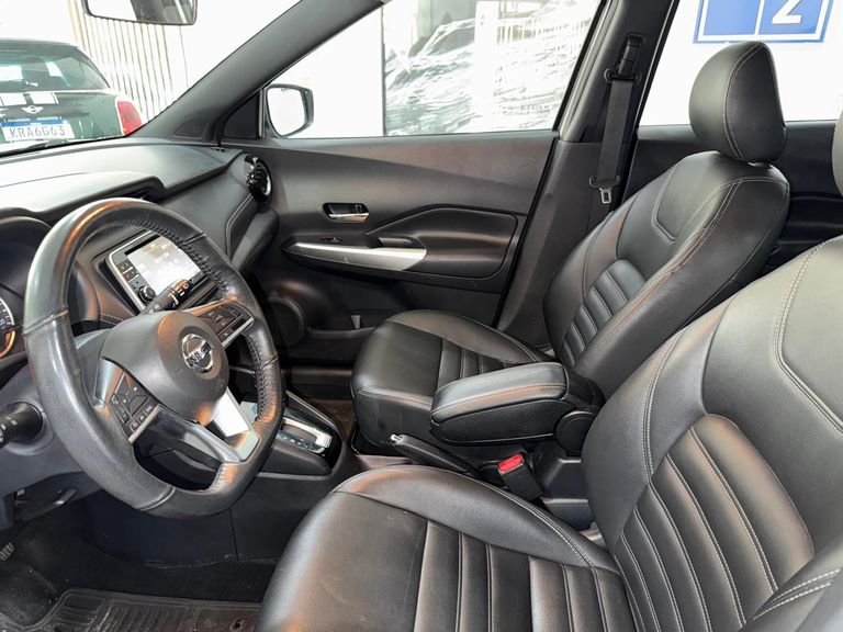 Nissan KICKS SV 1.6 16V FlexStar 5p Aut.