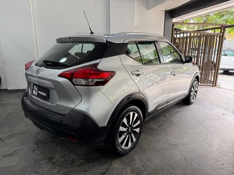 Nissan KICKS SV 1.6 16V FlexStar 5p Aut.