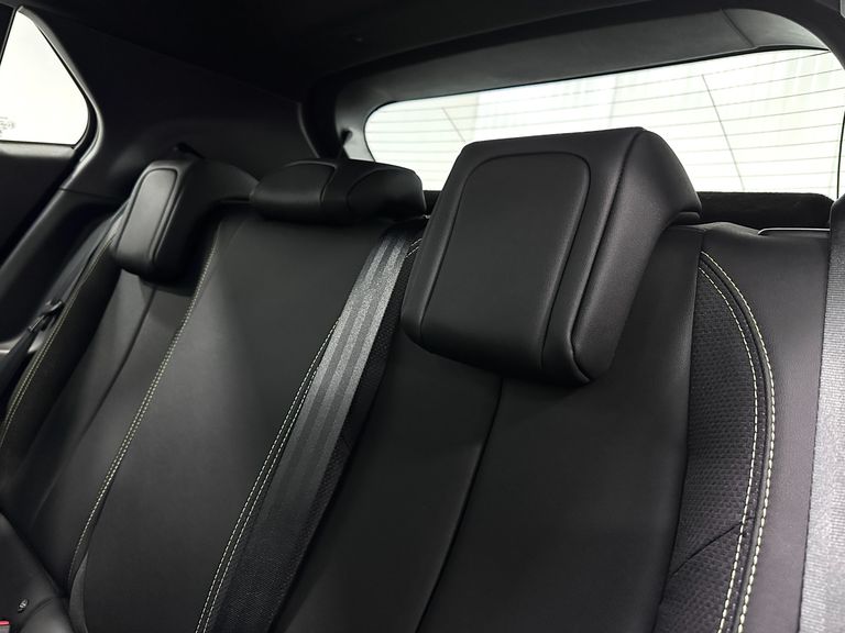 Peugeot 2008 GT 1.0 Turbo 200 5p Aut.