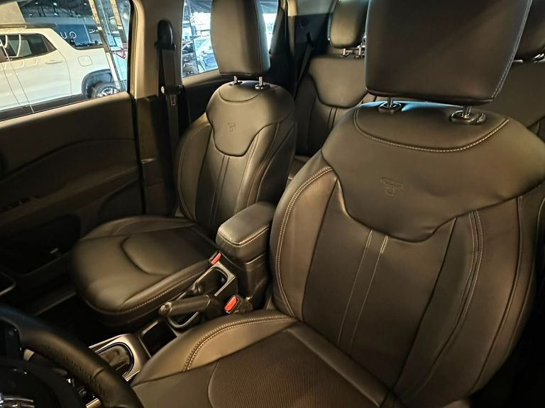 Fiat Toro Freedom 1.3 T270 4x2 Flex Aut.