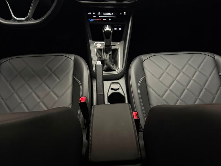 VolksWagen VIRTUS Exclusive 250TSI 1.4 Flex 16V Aut