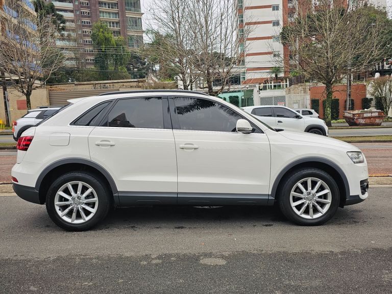 Audi Q3 2.0 TFSI Quat. 170/180cv S-tronic 5p