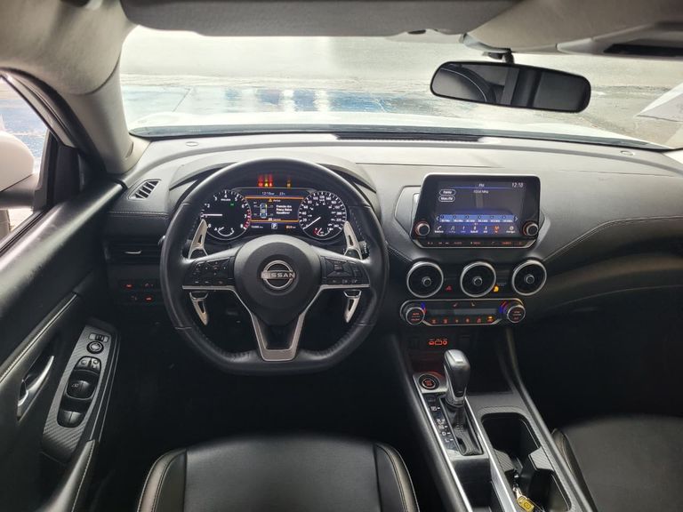 Nissan Sentra Advance 2.0 16V Aut.