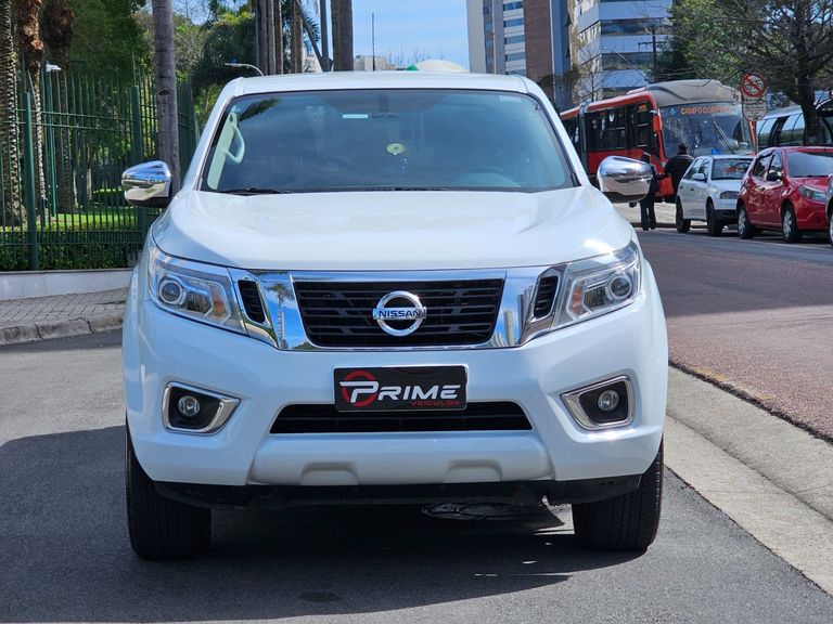 Nissan Frontier XE CD 4x4 2.3 Bi-TB Diesel Aut.
