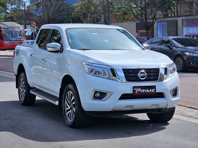Nissan Frontier XE CD 4x4 2.3 Bi-TB Diesel Aut.