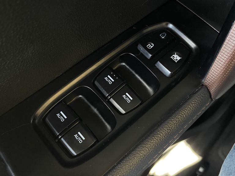 Hyundai Creta Prestige 2.0 16V Flex Aut.