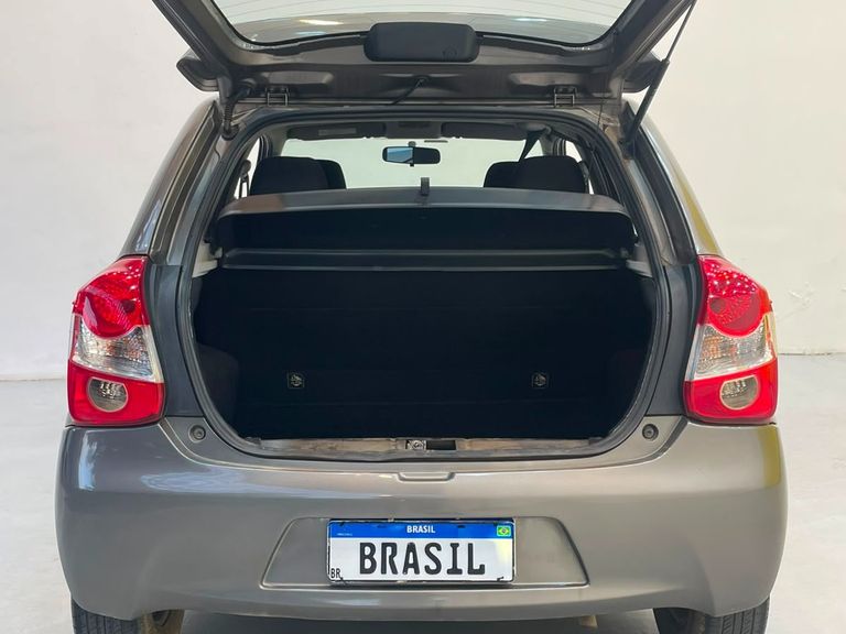 Toyota ETIOS X 1.3 Flex 16V 5p Mec.