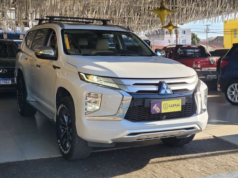 Mitsubishi Pajero Sport HPE-S 2.4  4x4 Diesel Aut.