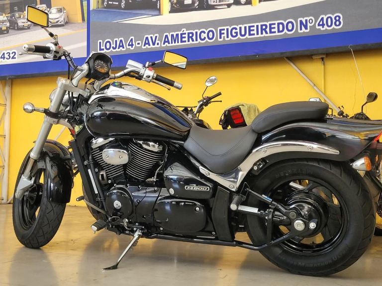 SUZUKI BOULEVARD M800